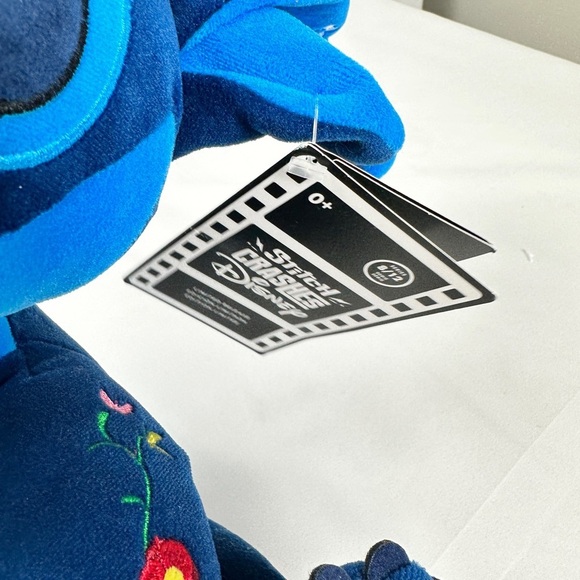 NWT - Stitch Crashes Disney Snow White - Picture 6 of 7